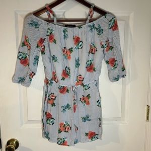 ☀️2 for $15☀️ Girls Romper